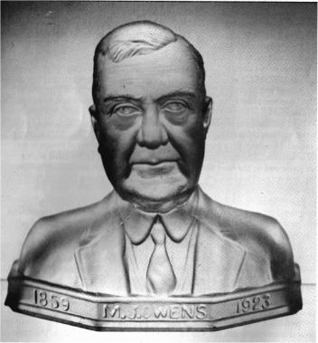Mike Owens bust